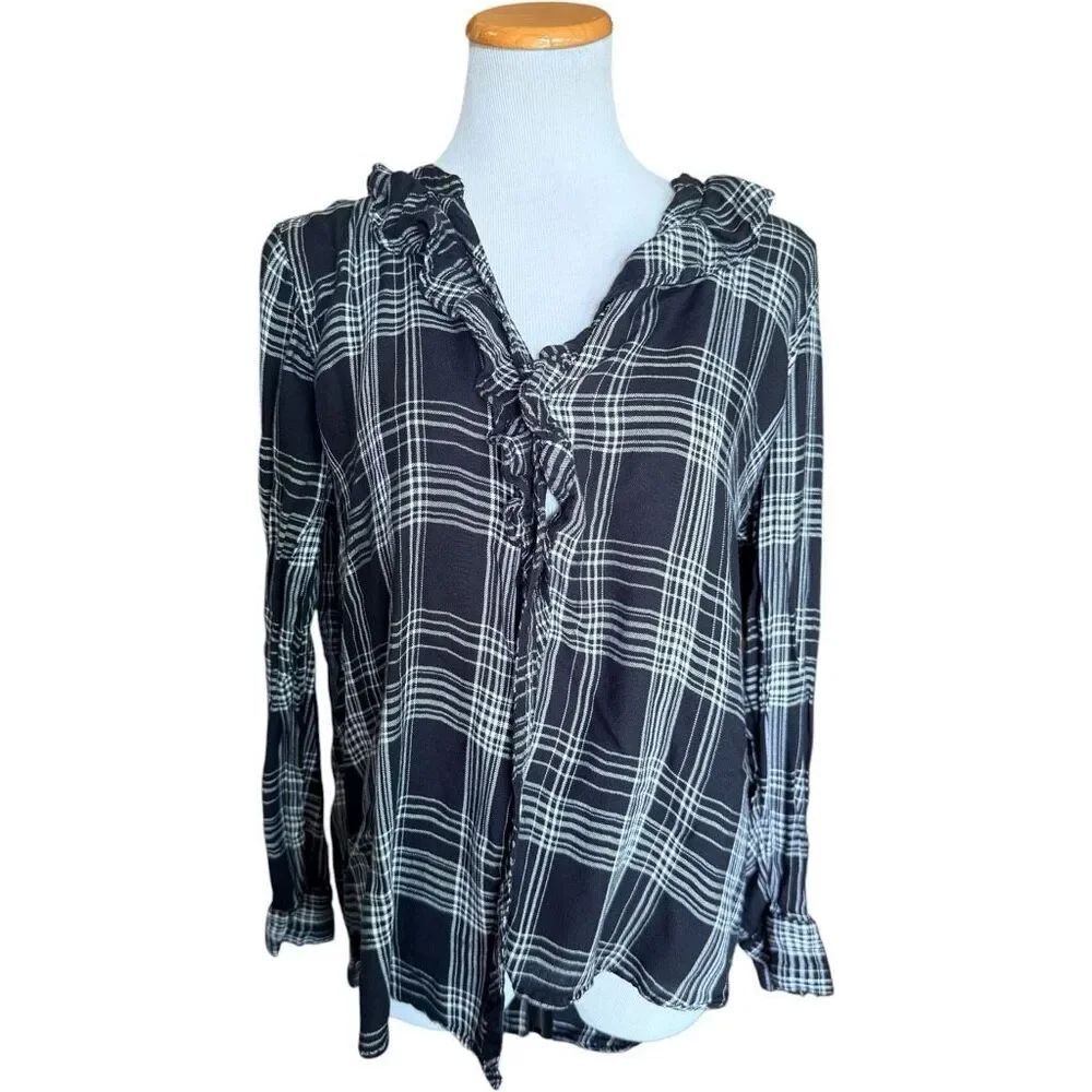 Womens Time and Tru Black Plaid Ruffle Button Down Long Sleeve Shirt Top - Sz XL